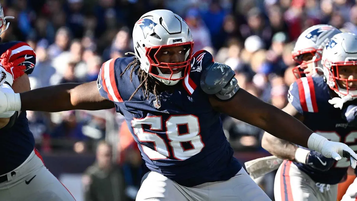 NFL Combine Day Two: Patriots' Roster Decisions Loom as Team Eyes Draft Prospects