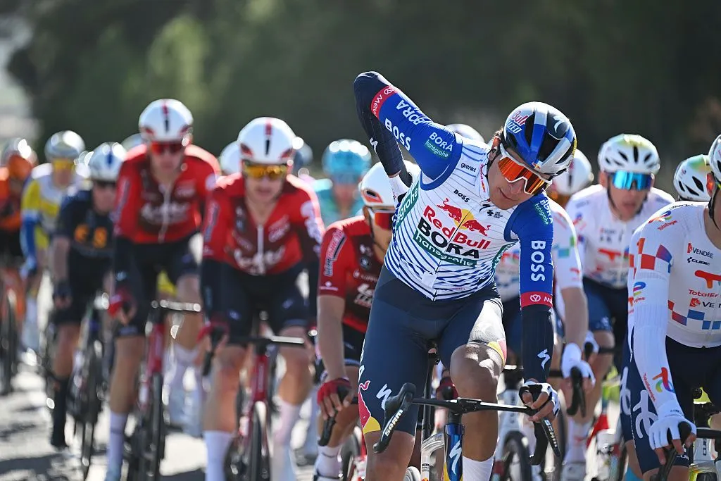Filippo Zana Claims Giro di Sardegna Overall Victory; Davide Donati Wins Final Sprint