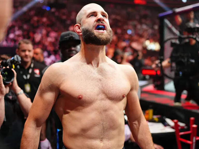 Jiri Prochazka vs. Carlos Ulberg to Headline UFC 327 for Vacant Light Heavyweight Title