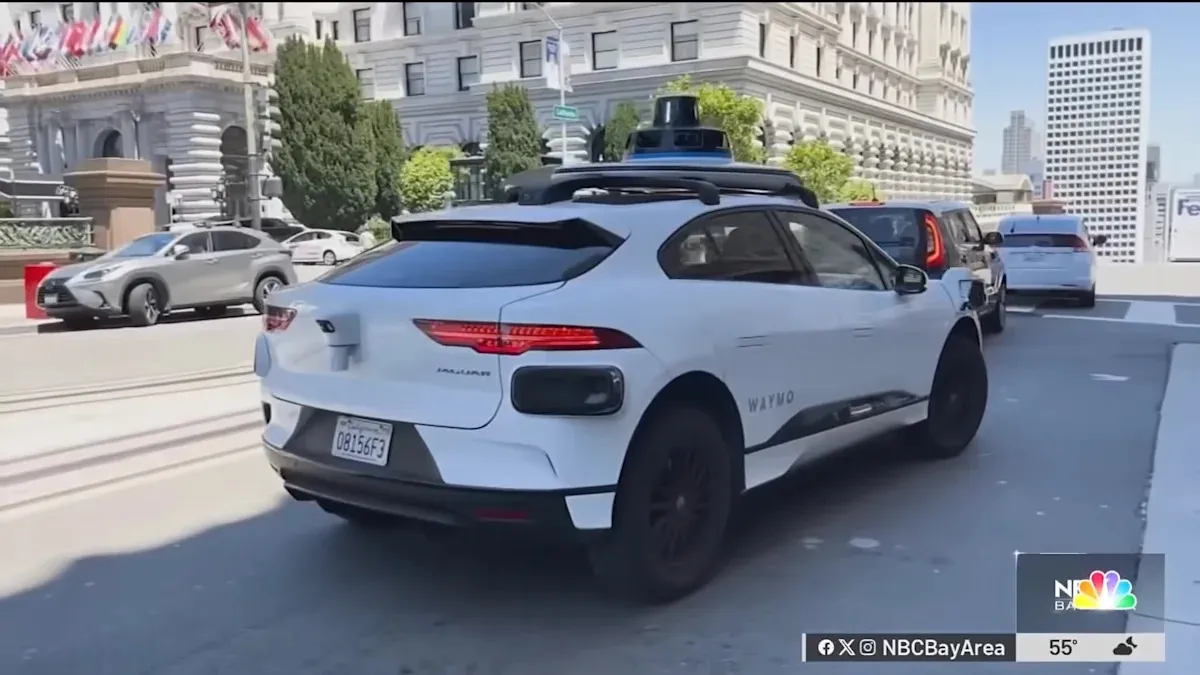 Waymo Rider's Luggage Lost After Autonomous Taxi Abandons Passenger at Airport