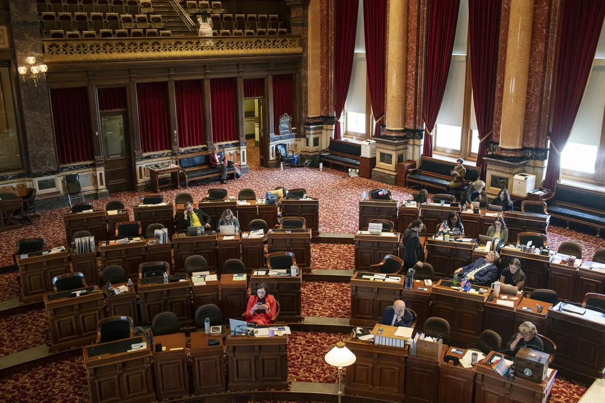 Iowa Senator Catelin Drey Links Personal Cancer Battle to State's Environmental Health Crisis
