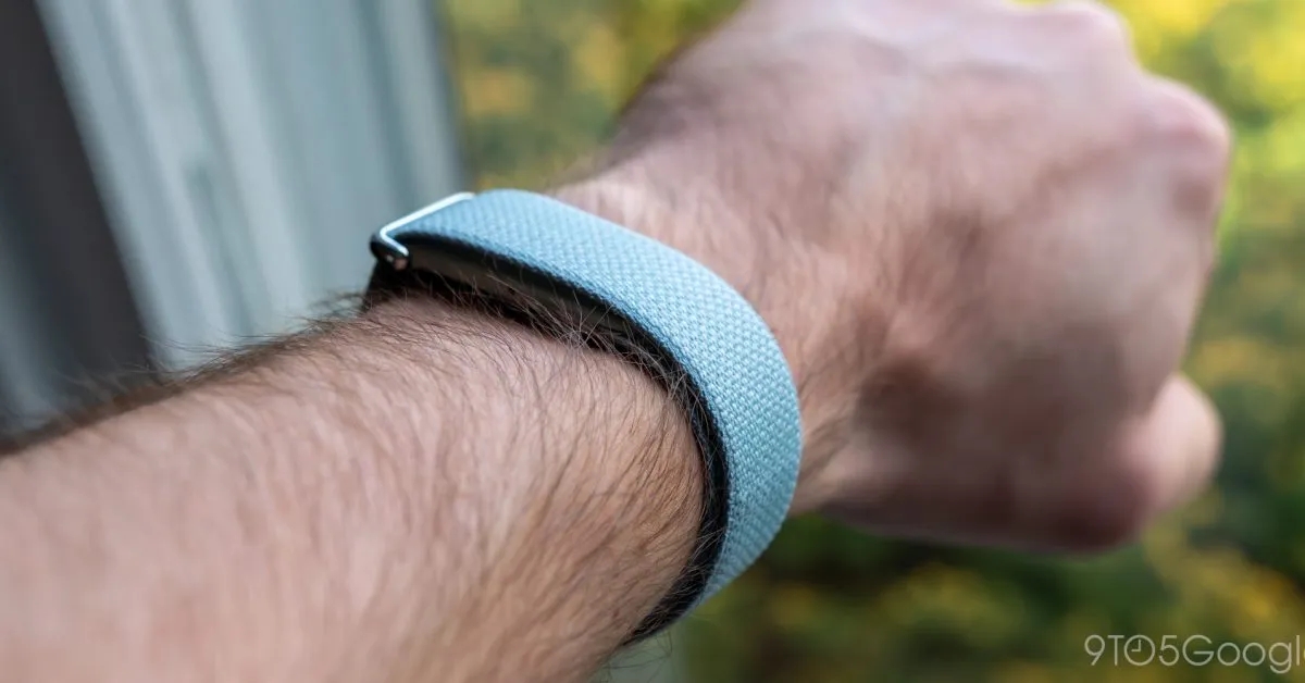 Google Fitbit Air Review: A Minimalist Tracker with AI Coach Concerns
