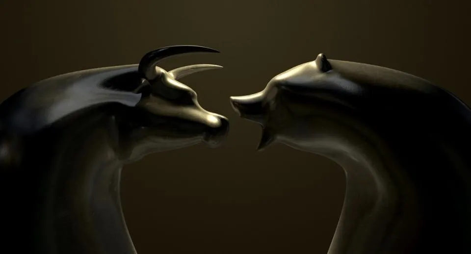 Bitcoin Navigates Golden Cross Amidst Market Divergence and ETF Outflows