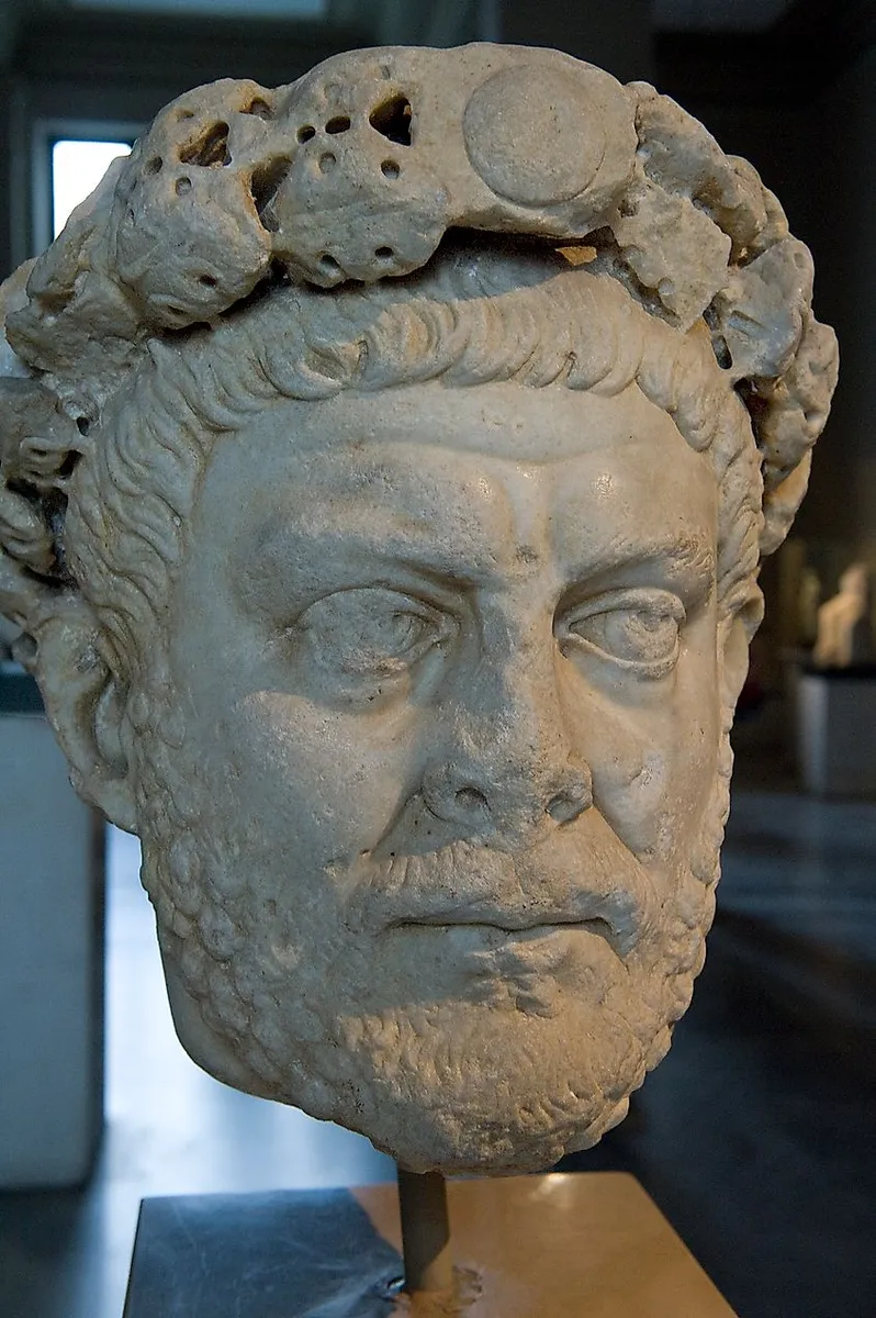 The Irreversible Split: How Internal Factors Dismantled the Roman Empire's Unity