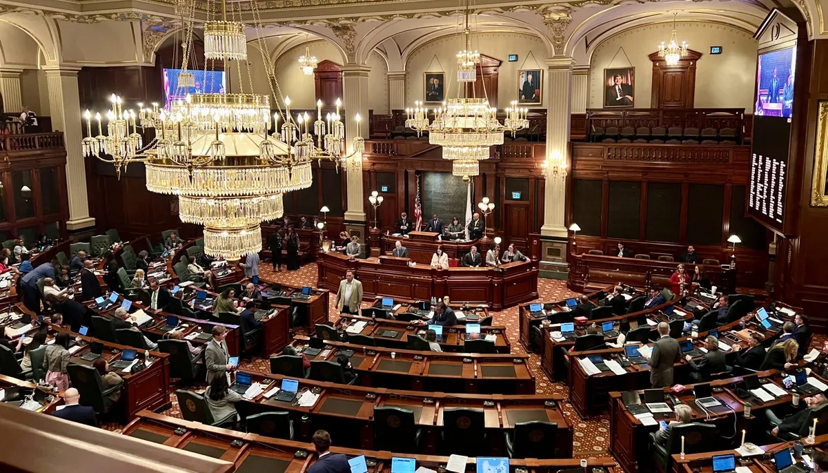 Illinois Legislature Approves Near $56 Billion Budget with New Taxes on Digital Assets and Fantasy Sports