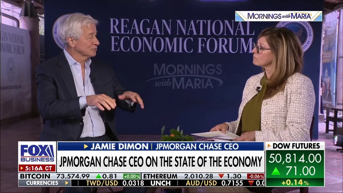 Jamie Dimon Warns of 'Huge Problem' with Unregulated Stablecoins, Calls for Equal Rules
