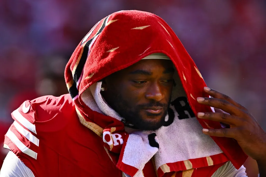 Brandon Aiyuk Publicly Expresses Frustration with 49ers Contract Dispute via Social Media