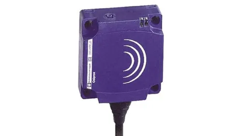 Compare Schneider Electric XS8C1A1MAL2 Inductive Proximity Sensor, Cylindrical M8, 2-Wire AC/DC, Normally Open, 1m Cable with Schneider Electric XS9C11RMBL01U20 Inductive Proximity Sensor, M18, 5mm Sensing Distance, PNP, Normally Open