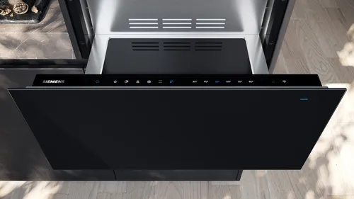 Image Siemens iQ700 BI710D1B1 Warming Drawer