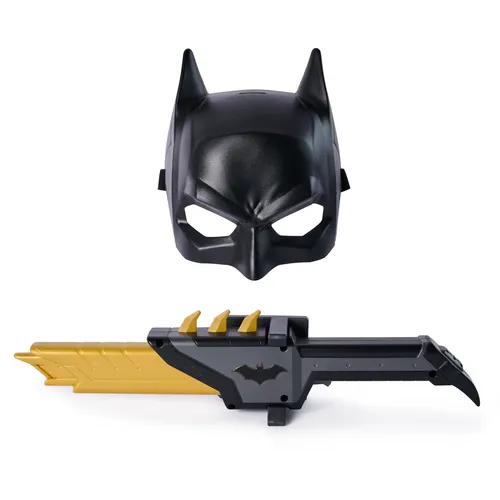 Compare DC Comics Batman Extend-A-Sword & Mask Set with Star Wars The Black Series F5514EU5 Role Play Toy