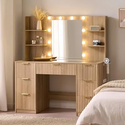 AMERLIFE 47.2 Fluted Oak Vanity Desk
