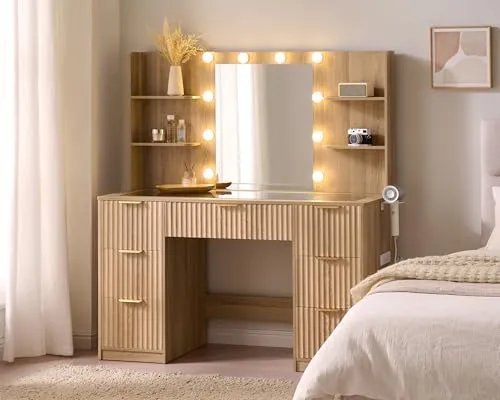 Image AMERLIFE 47.2 Fluted Oak Vanity Desk